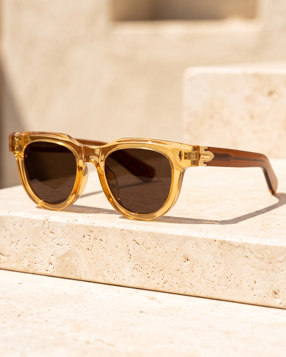 Corcino Wayfarer Champagnegoud
