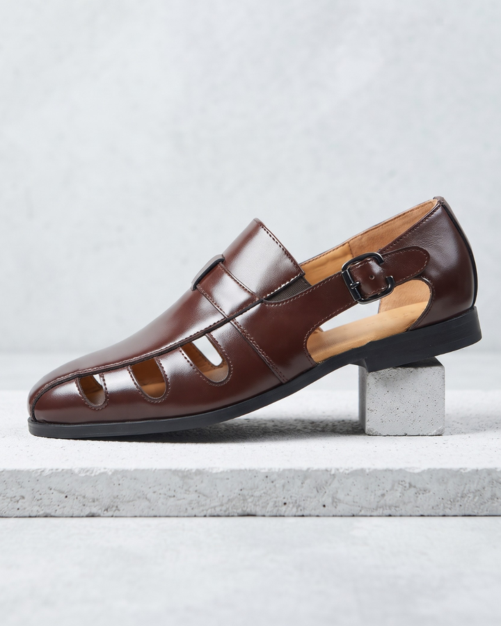 Aerato Monk Strap Bruin