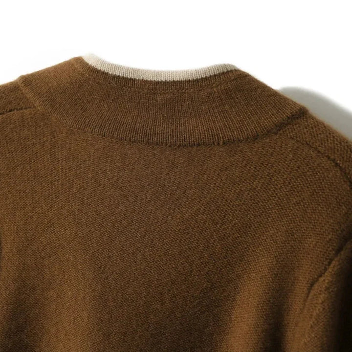 Els cardigan detail 9