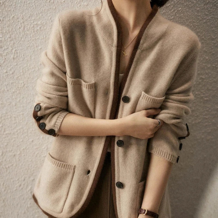 Els cardigan detail 14