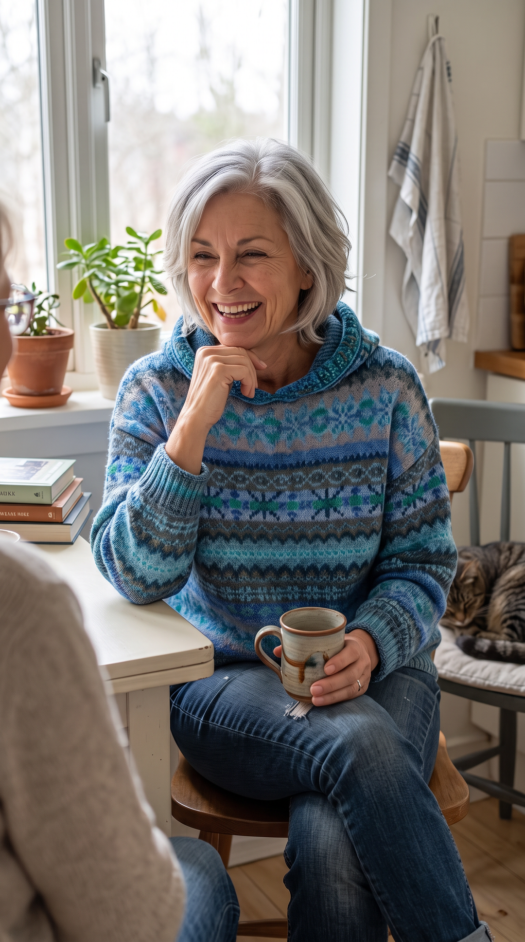 Gaby Retro Hoodie blauw - lifestyle